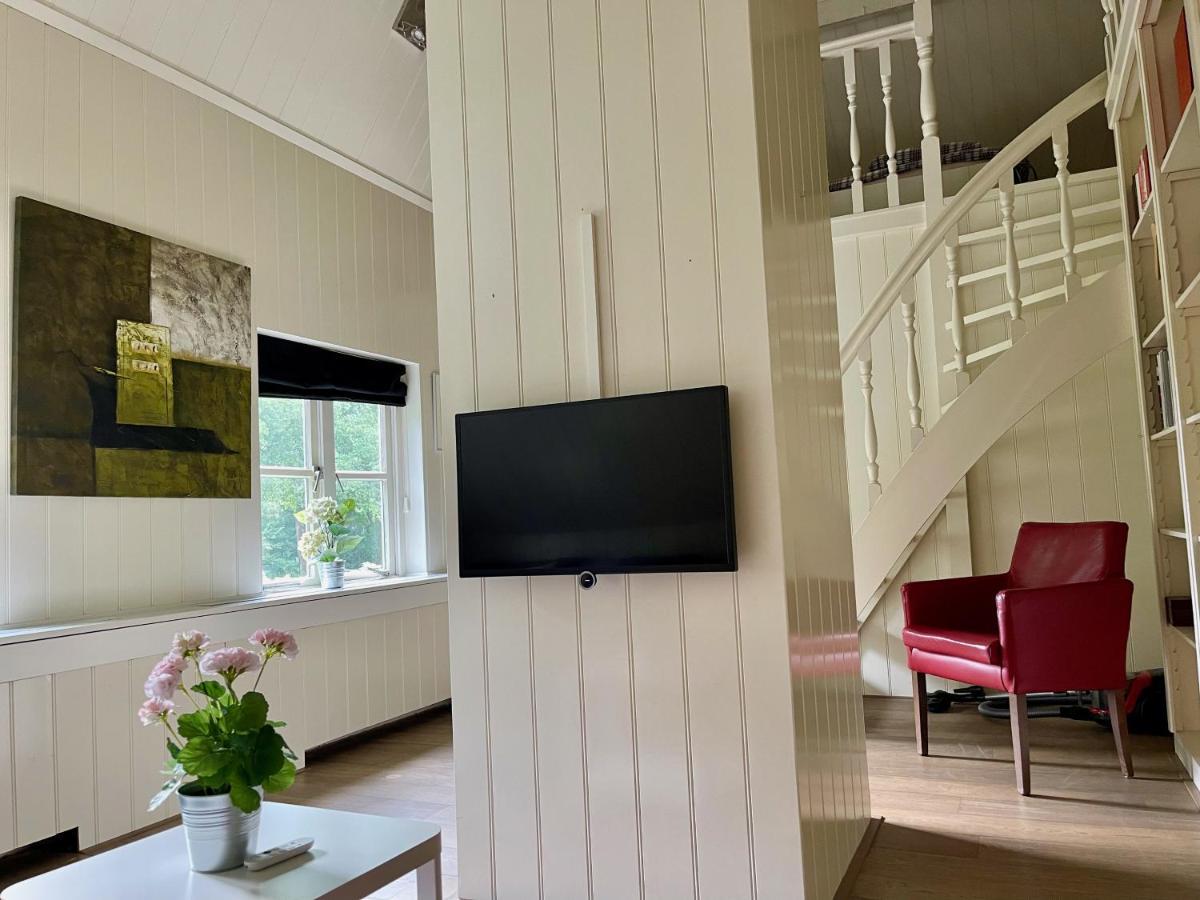 Karibu Het Voorhuis 2 Tot 6 Persoons Luxe Slaapkamers Met Een Mooie Woonkeuken Daarle 외부 사진